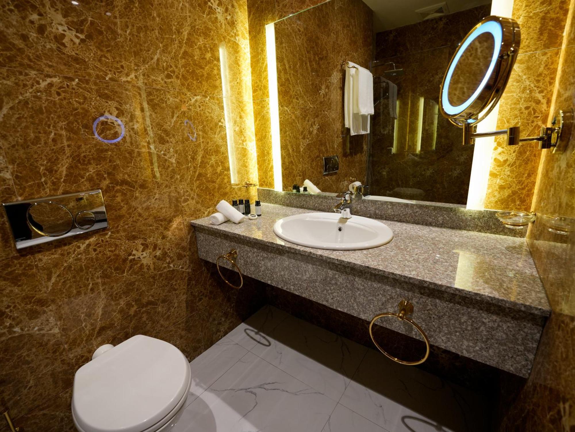 Eighty Eight Deluxe Hotel & Spa Tsachkadzor Buitenkant foto